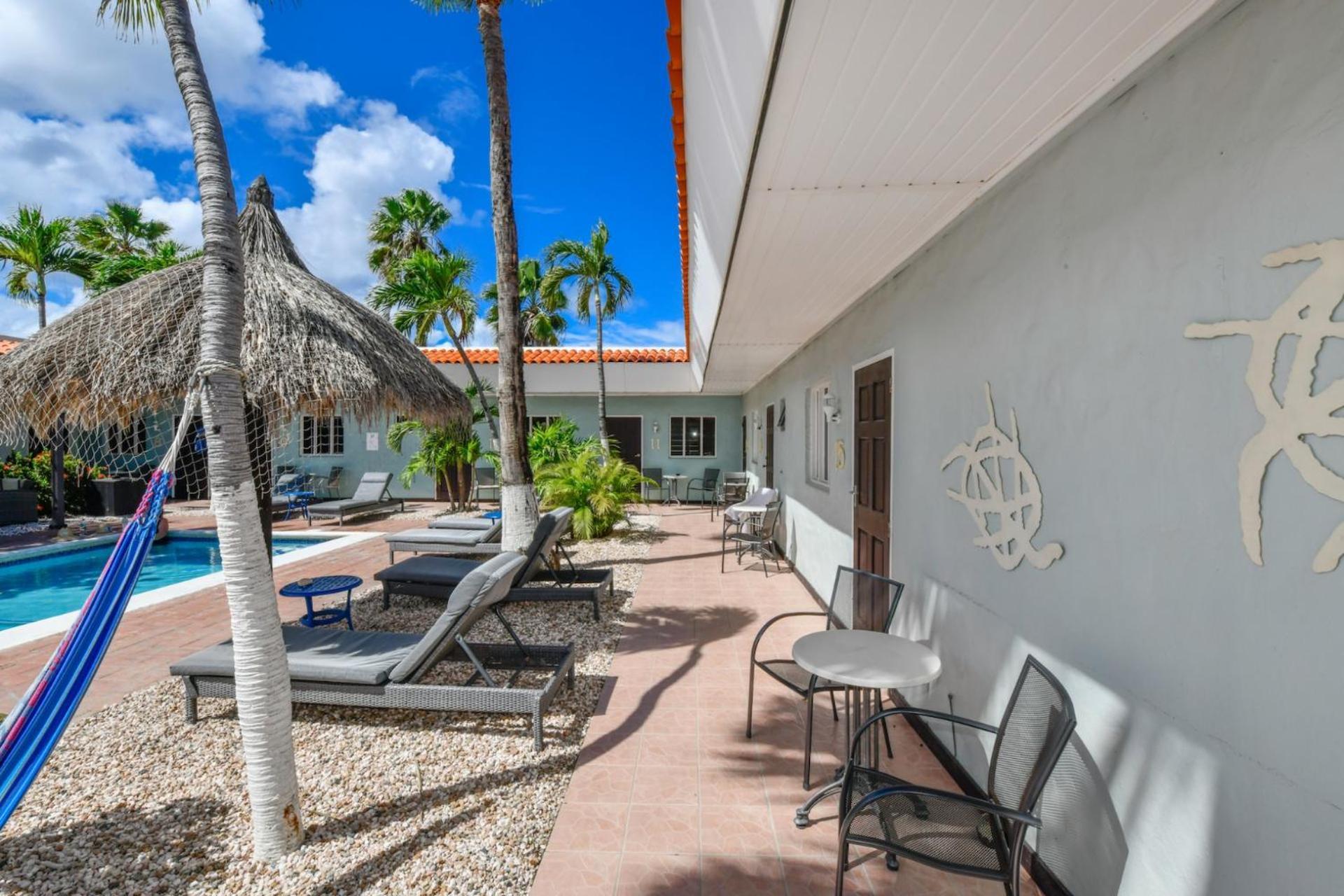 Arubiana Inn Hotel Noord Eksteriør billede